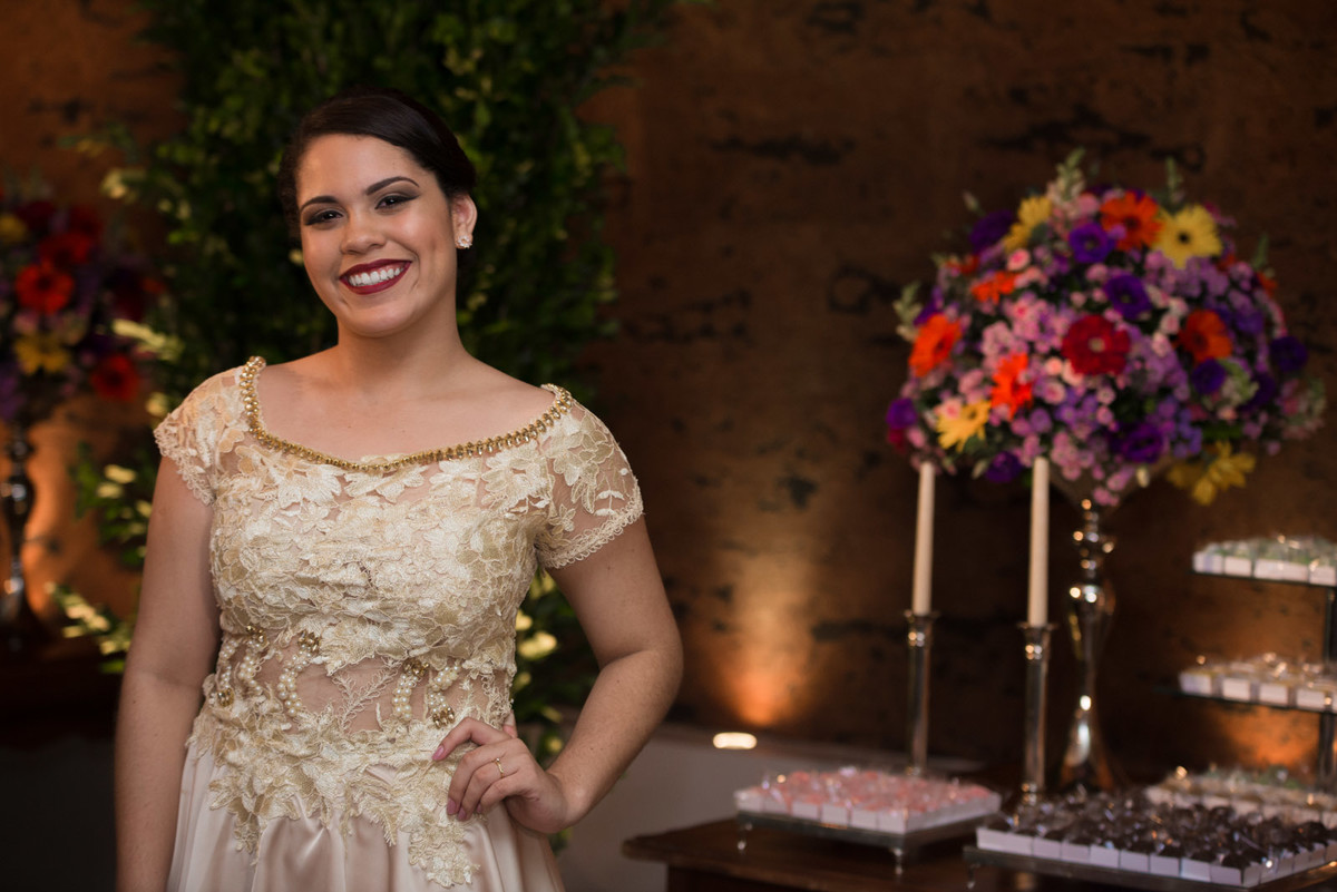 Debutante Ester na sua linda festa de 15 anos realizada em Recife.