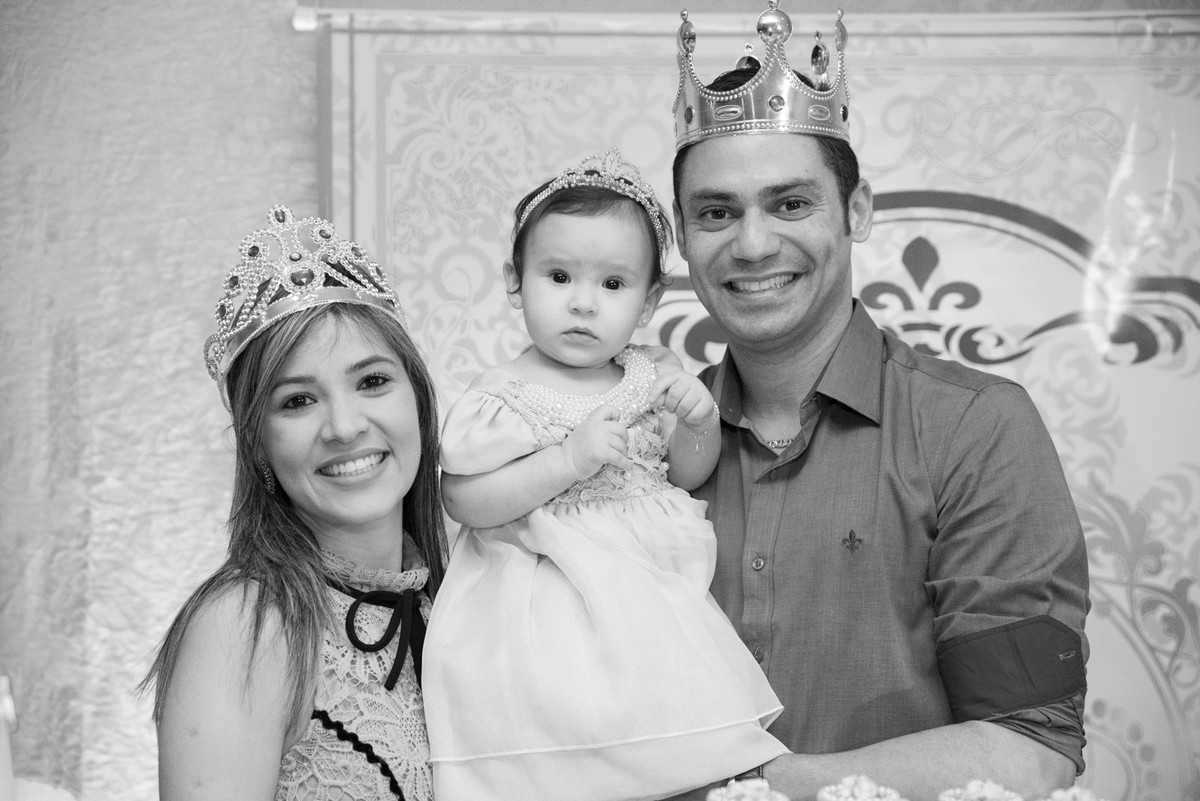 Melissa com seus pais  na sua linda festa de 1 ano, Fotógrafo de casamento e inifantil Hugo Maranhão - Recife/PE