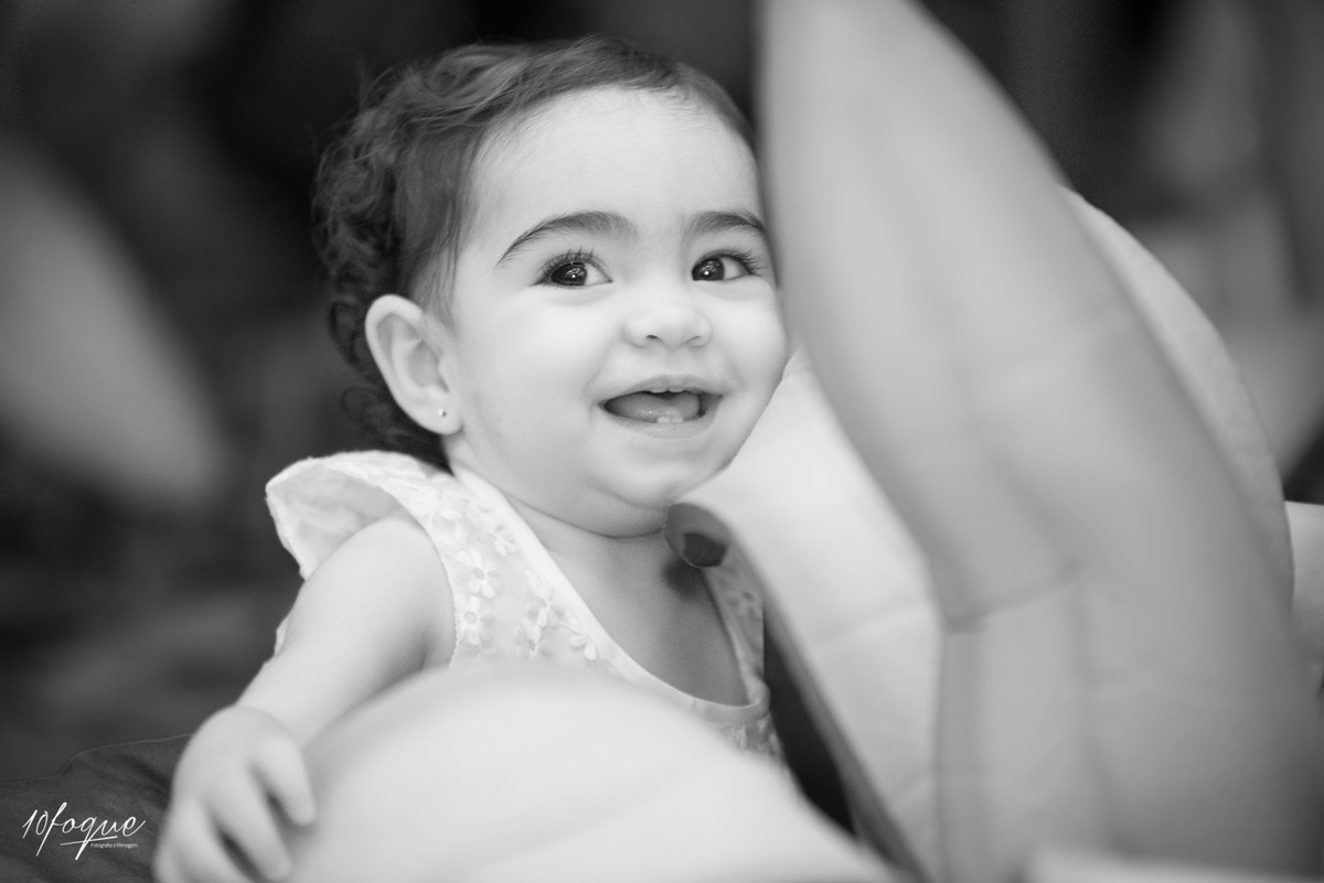 Linda Heloísa brincando na sua festa de 1 ano Fotógrafo de casamento e inifantil Hugo Maranhão - Recife/PE