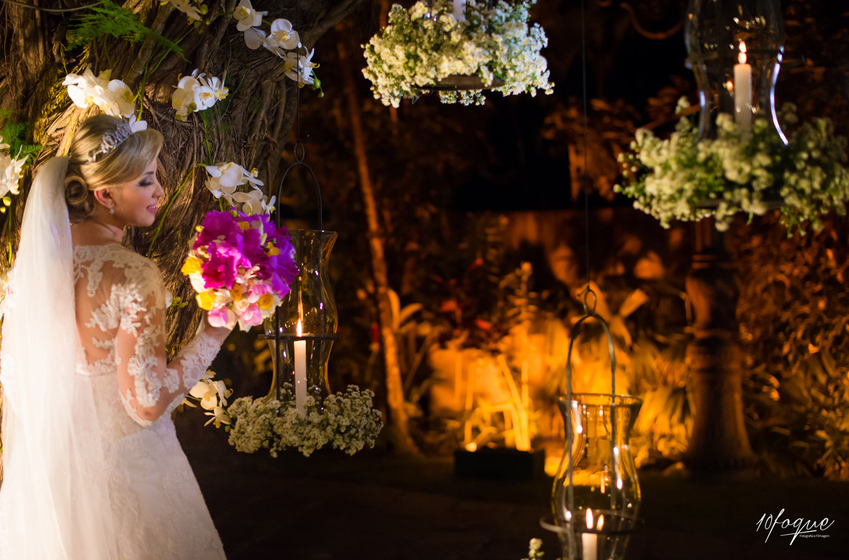 Muita emoção no casamento de Alliny e Wilton realizado em Recife - Pernambuco.