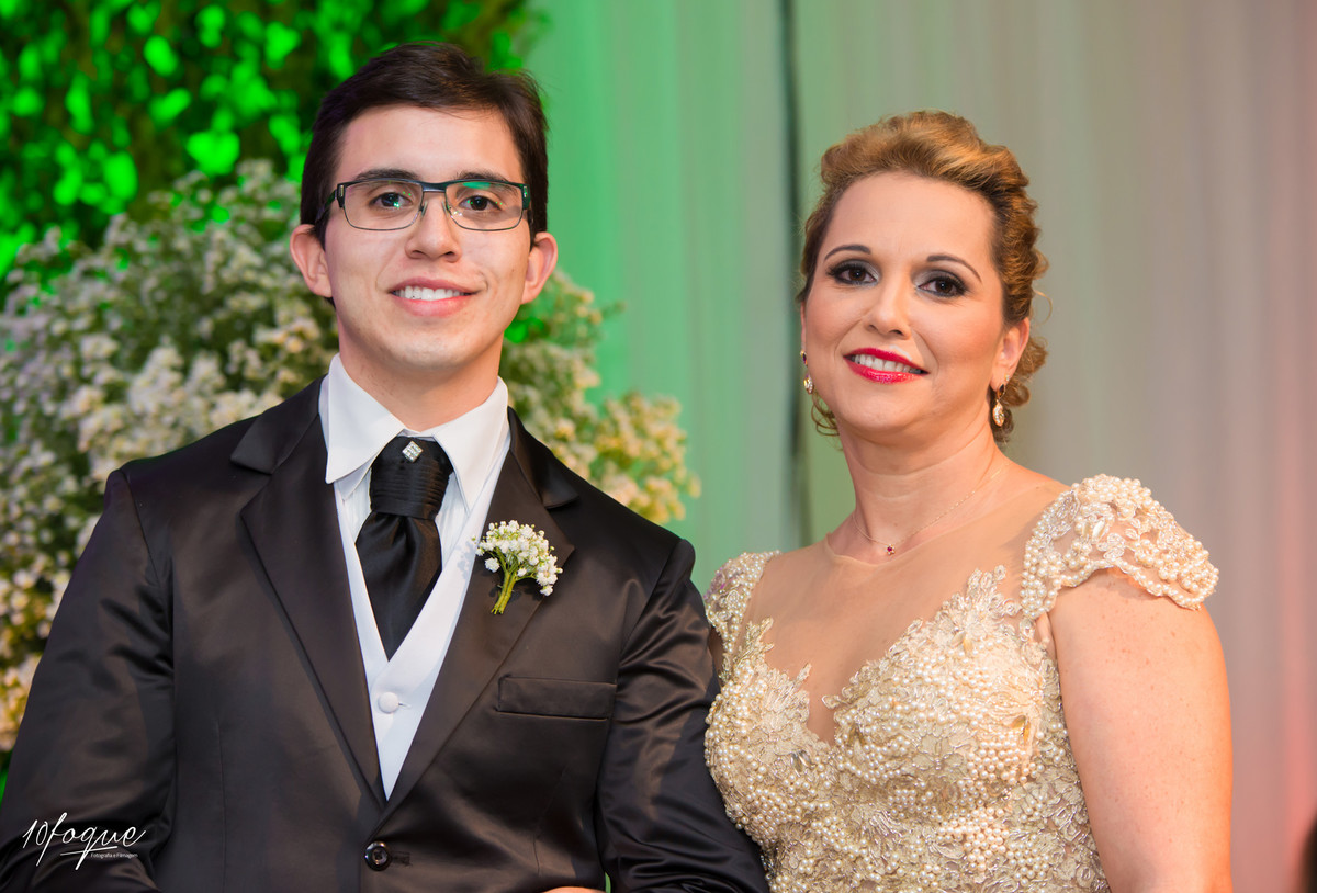 Muita emoção no casamento de Izis e Eduardo realizado em Recife - Pernambuco.