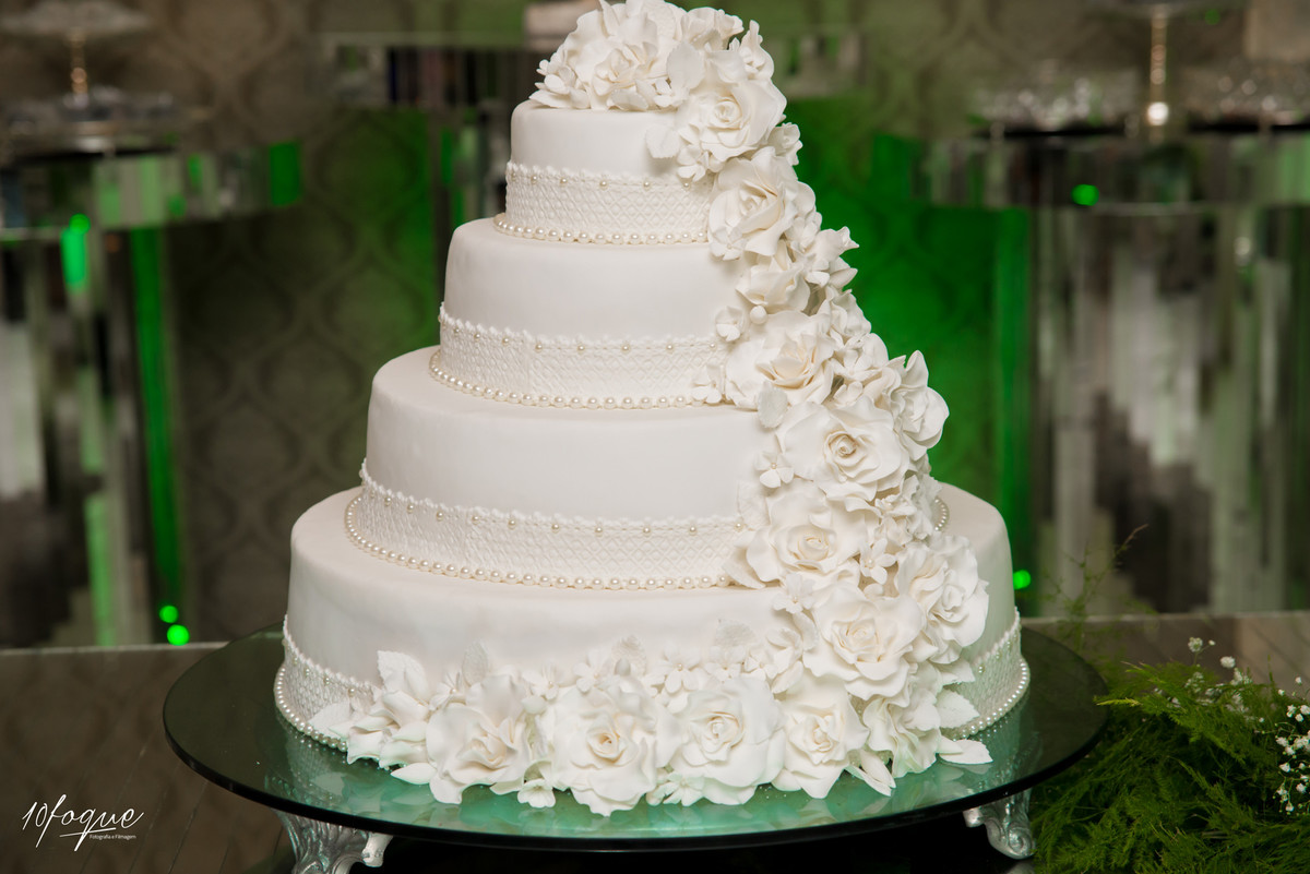 Decoração do casamento de Izis e Eduardo realizado em Recife - Pernambuco.