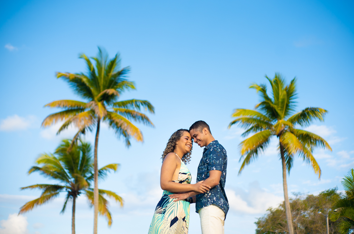 estudio de fotografia em recife - fotografos de recife - book de fotos em recife - ensaio fotografico - fernando de noronha - gestante - aniversario - casamento - noivos - fotografia - olinda - caruaru - carpina - garanhuns - gravata