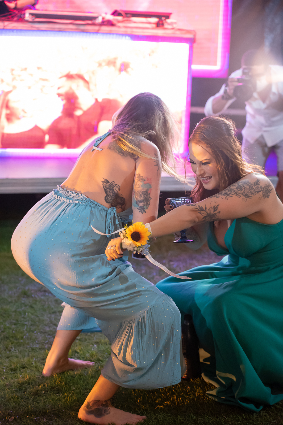 estudio de fotografia em recife - fotografos de recife - book de fotos em recife - ensaio fotografico - fernando de noronha - gestante - aniversario - casamento - noivos - fotografia - olinda - caruaru - carpina - garanhuns - gravata