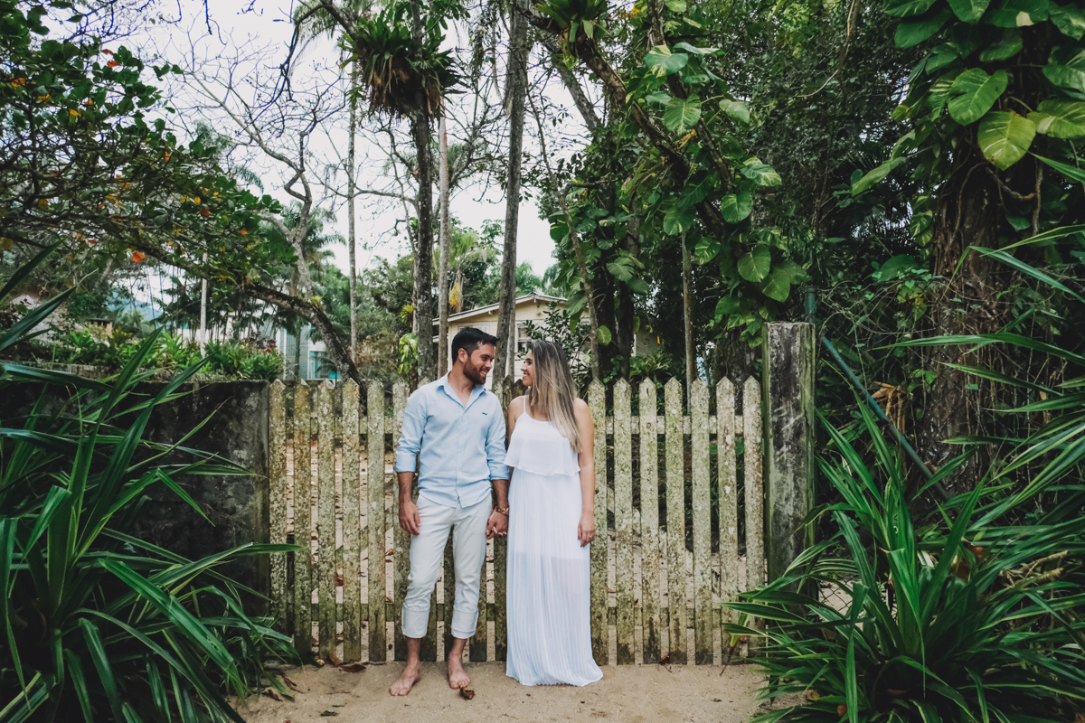 Ensaio de Casal no Litoral Norte SP - Ensaio de Casal Fotografia de Casamento Ubatuba SP