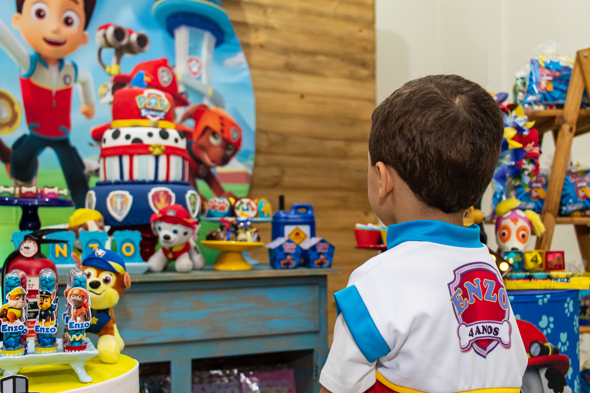 Decoração da festa muito linda.