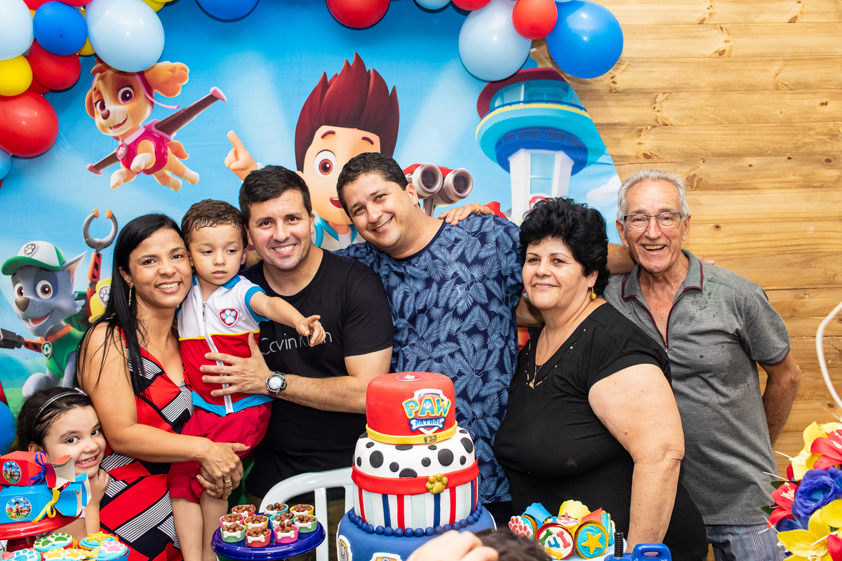 Família reunida na festa.
