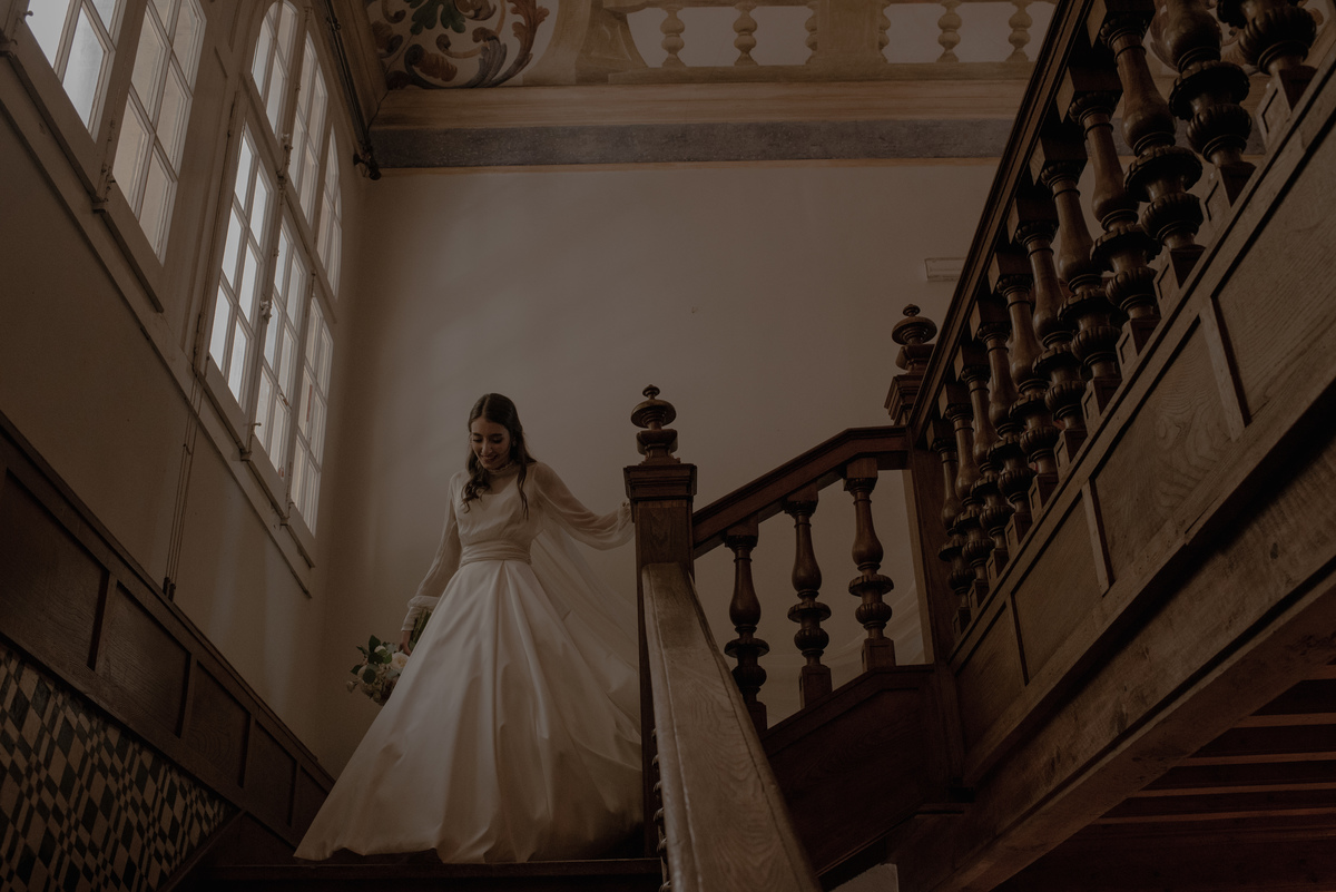 Portugal wedding bride