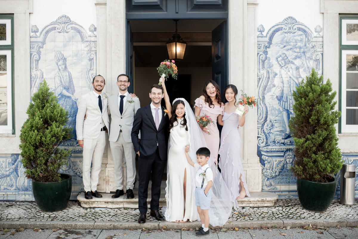 Bride-and-groom-family-and-friends-after-the-ceremony