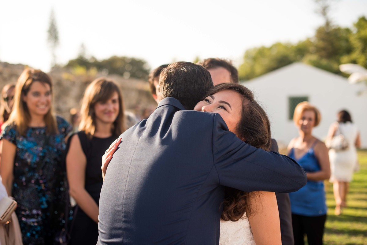 noiva a cumprimentar os convidados