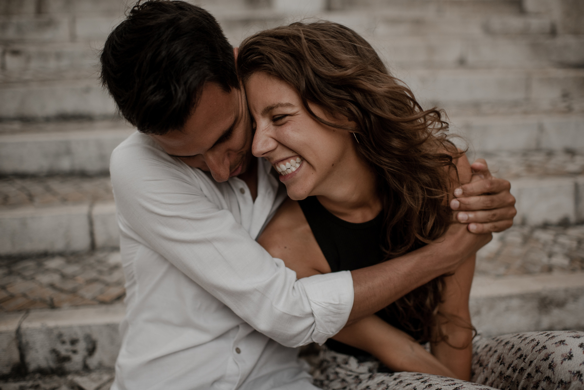 engagement session in Lisbon