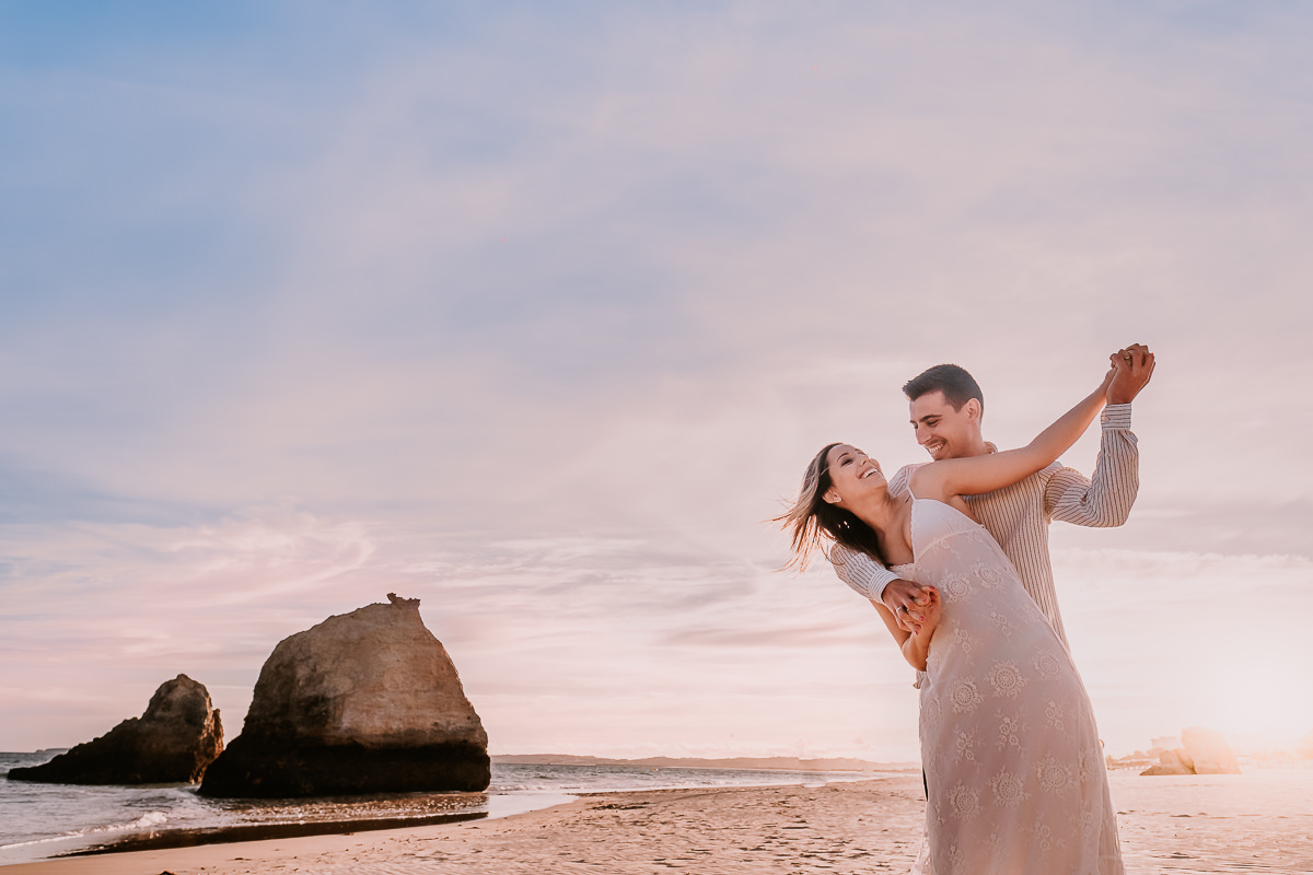 Sessão de Noivado na Praia