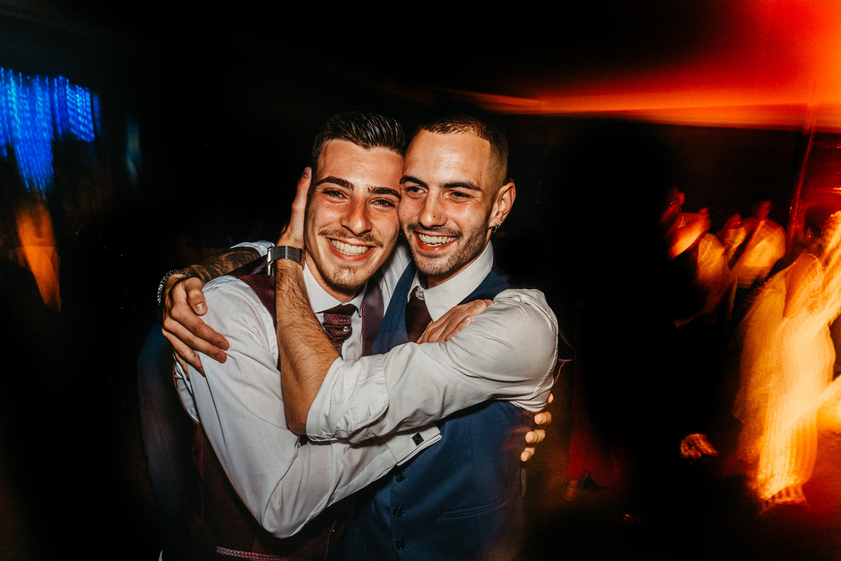 Noivo a Dançar