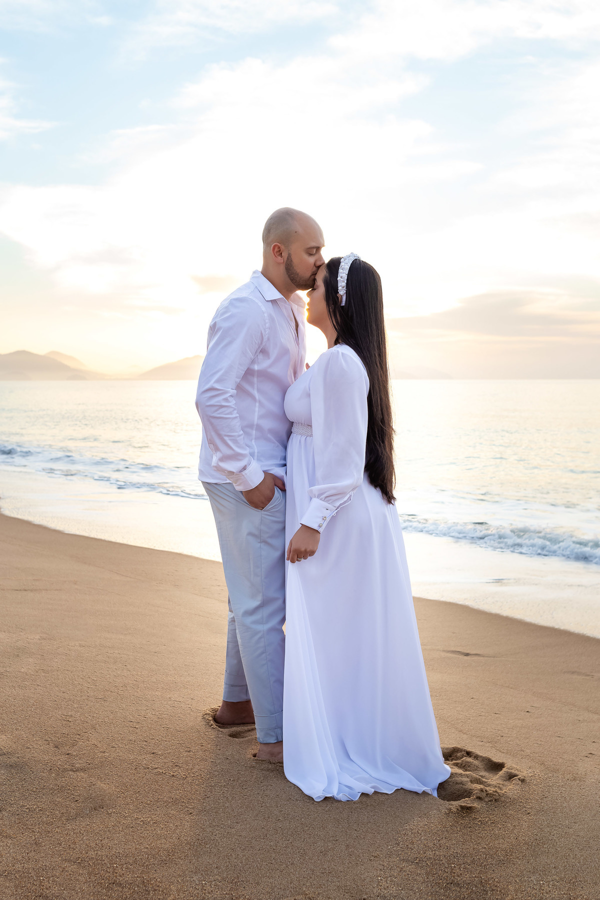 Wedding na praia - Pré-Wedding em Caraguatatuba - Praia da Lagoa Azul - Wedding Daniela e Lucas