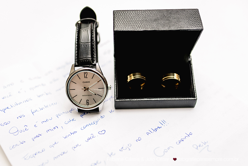 noiva, brinco da noiva, noiva buque vermelho, madrinha de rosa claro, vestido de madrinha rosé, vestido de madrinha rosa claro, casamento no atmosphera, atmosphera guaruja, dia da noiva na tabata gomes.