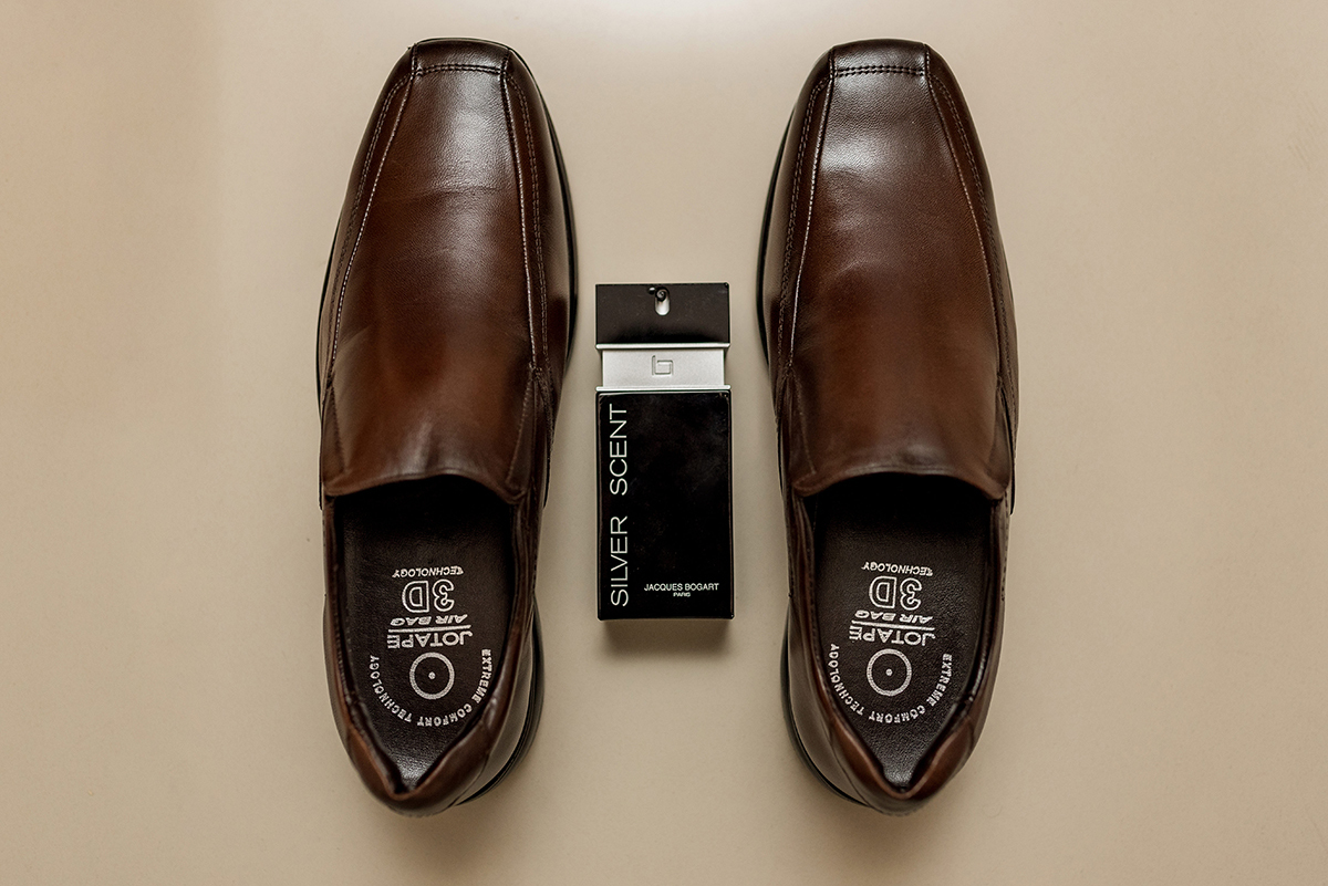 casais fotografos, vestido de noiva, terno de noivo, fotografos em cubatão, festa de casamento no acic, acic cubatão, claudia cordeiro decoração, decoração clean, decoração dourado com branco, longe mariana assis