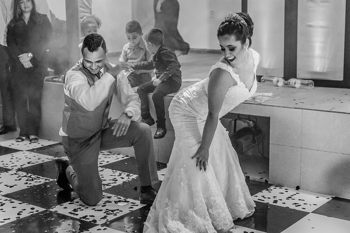 
casamento, dia noiva, dia do noivo, cerimonia de casamento, fotografos de casamento em santos, fotografos de casamento em são vicente, casais fotografos, vestido de noiva, terno de noivo, comida casamento, buffet de casamento