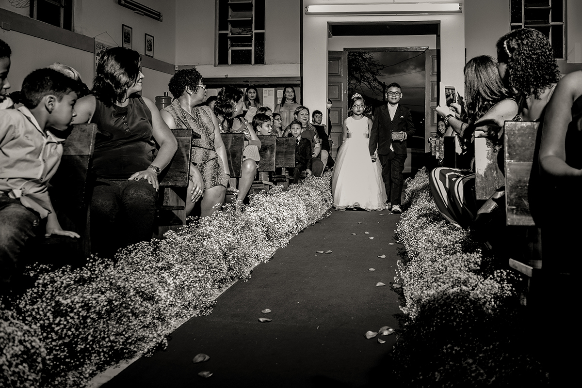 dia da noivo em apartamento, dia da noiva no hotel, noivas de são vicente, noiva de allstar, brinco da noiva, casamento na capela, casamento na capelinha, escola de samba no casamento, salão celebrar, dj beto freire