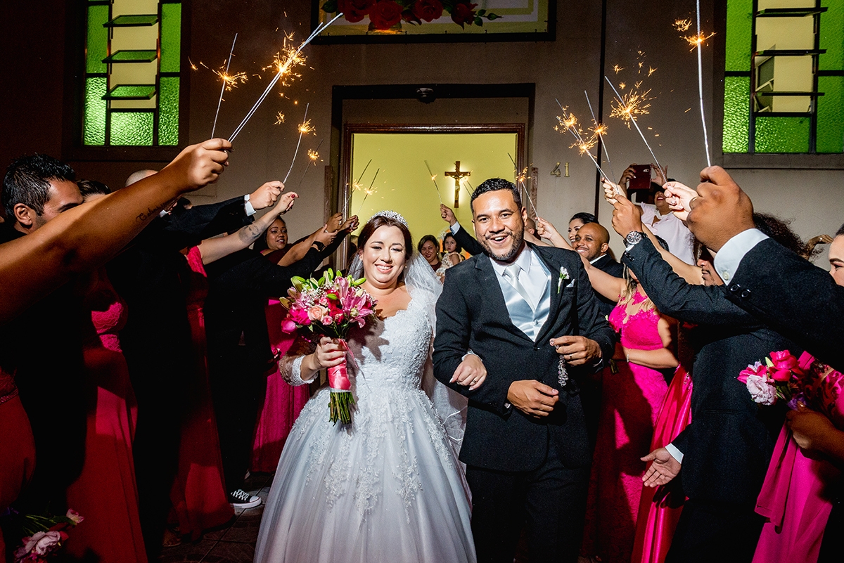 dia da noivo em apartamento, dia da noiva no hotel, noivas de são vicente, noiva de allstar, brinco da noiva, casamento na capela, casamento na capelinha, escola de samba no casamento, salão celebrar, dj beto freire