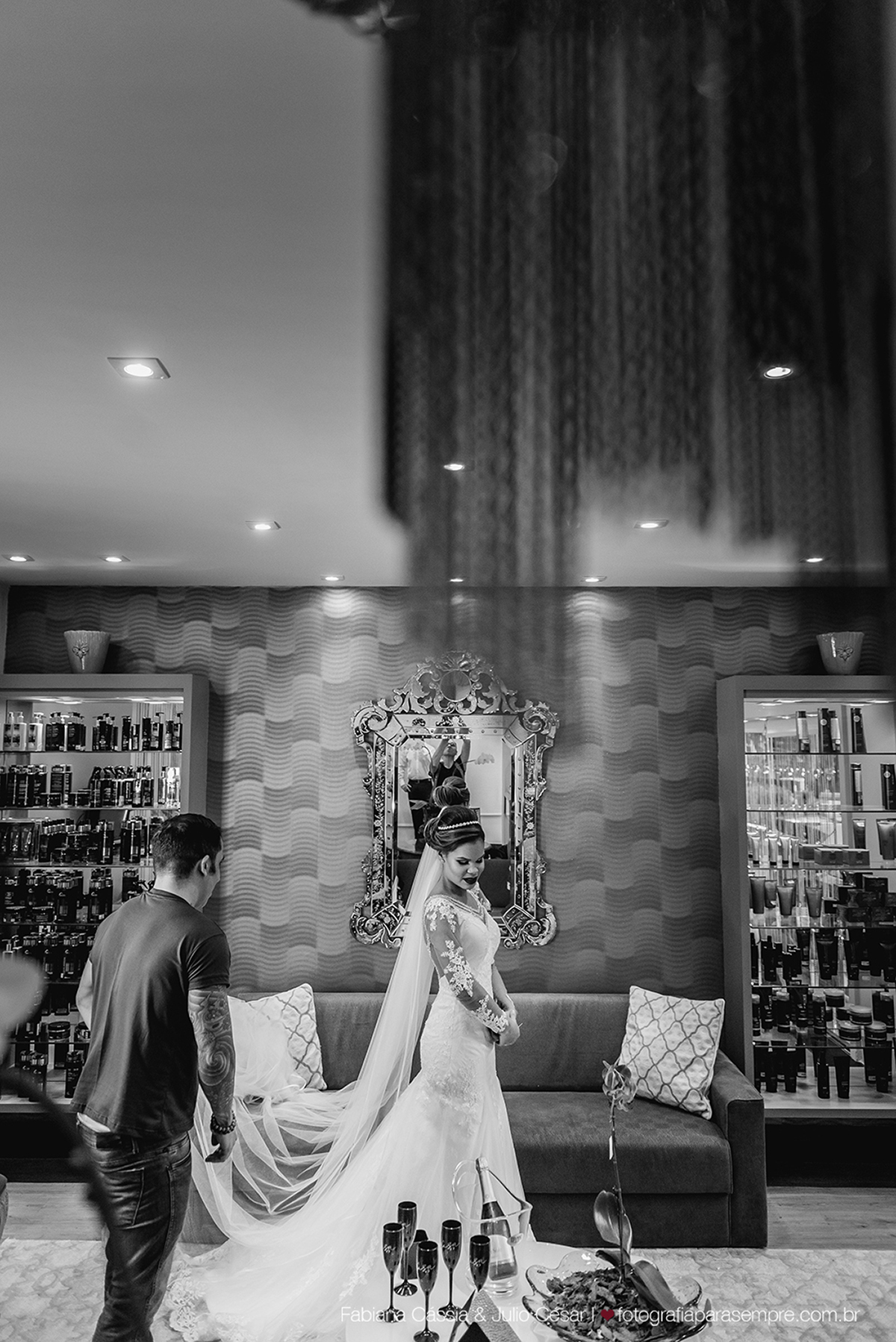 dia da noiva na casa 67, casa 67 santos, casamento na igreja nossa senhora dos navegantes, buffet green house, buque tns pasteis, noiva do raul gama, raul gama makeup, ensaio de noivos na pinacoteca, decoração de casamento, topo de bolo engraçado.