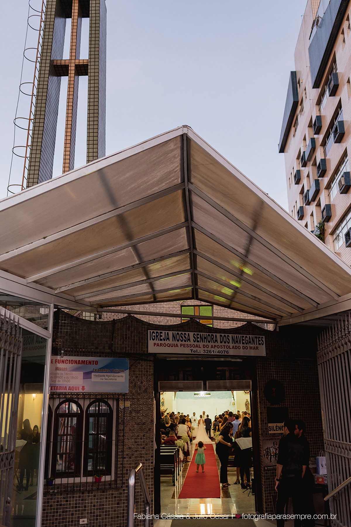 dia da noiva na casa 67, casa 67 santos, casamento na igreja nossa senhora dos navegantes, buffet green house, buque tns pasteis, noiva do raul gama, raul gama makeup, ensaio de noivos na pinacoteca, decoração de casamento, topo de bolo engraçado.