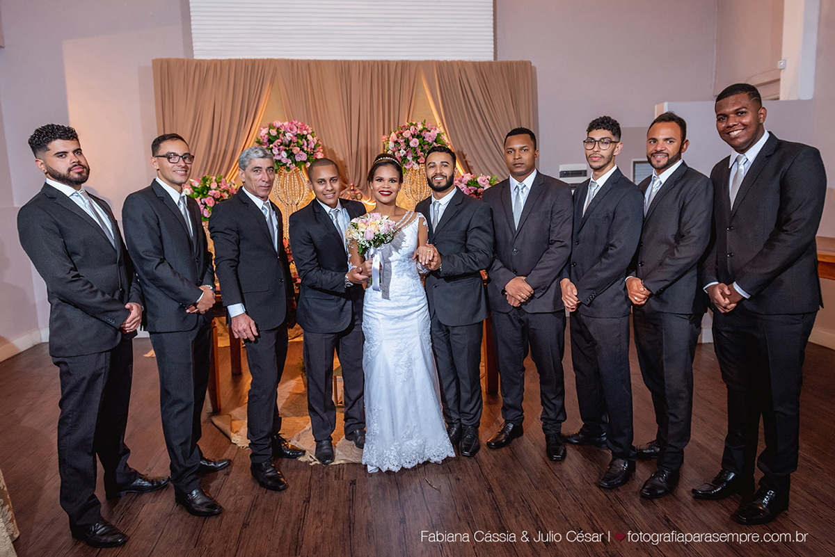 dia da noiva na casa 67, casa 67 santos, casamento na igreja nossa senhora dos navegantes, buffet green house, buque tns pasteis, noiva do raul gama, raul gama makeup, ensaio de noivos na pinacoteca, decoração de casamento, topo de bolo engraçado.