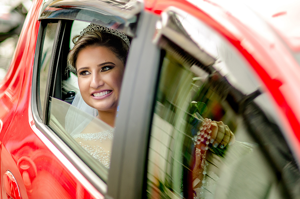 dia da noiva esfinges, buffet dilma, fotografia de casamento em são vicente, madrinhas de azul, baloes de gas helio, balada de casamento, sapaitinho da noiva, vaca no sapatinho da noiva, valsa dos noivos, crianças no casamento.