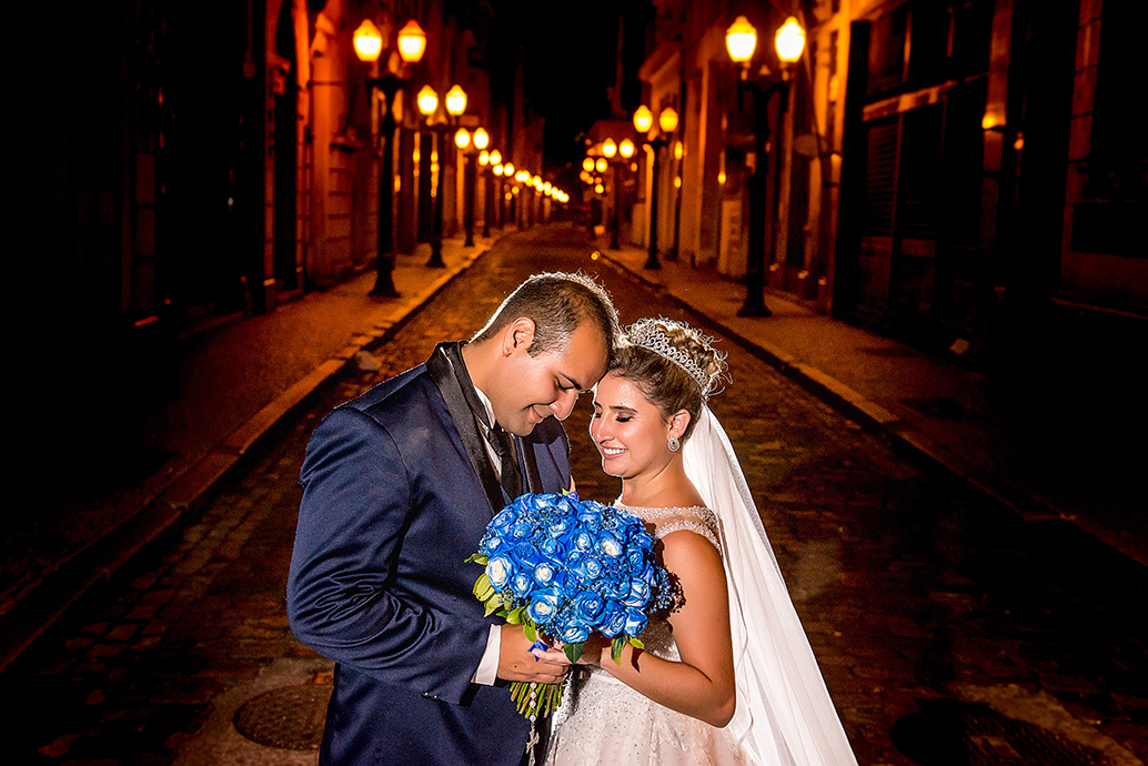 dia da noiva esfinges, buffet dilma, fotografia de casamento em são vicente, madrinhas de azul, baloes de gas helio, balada de casamento, sapaitinho da noiva, vaca no sapatinho da noiva, valsa dos noivos, crianças no casamento.
