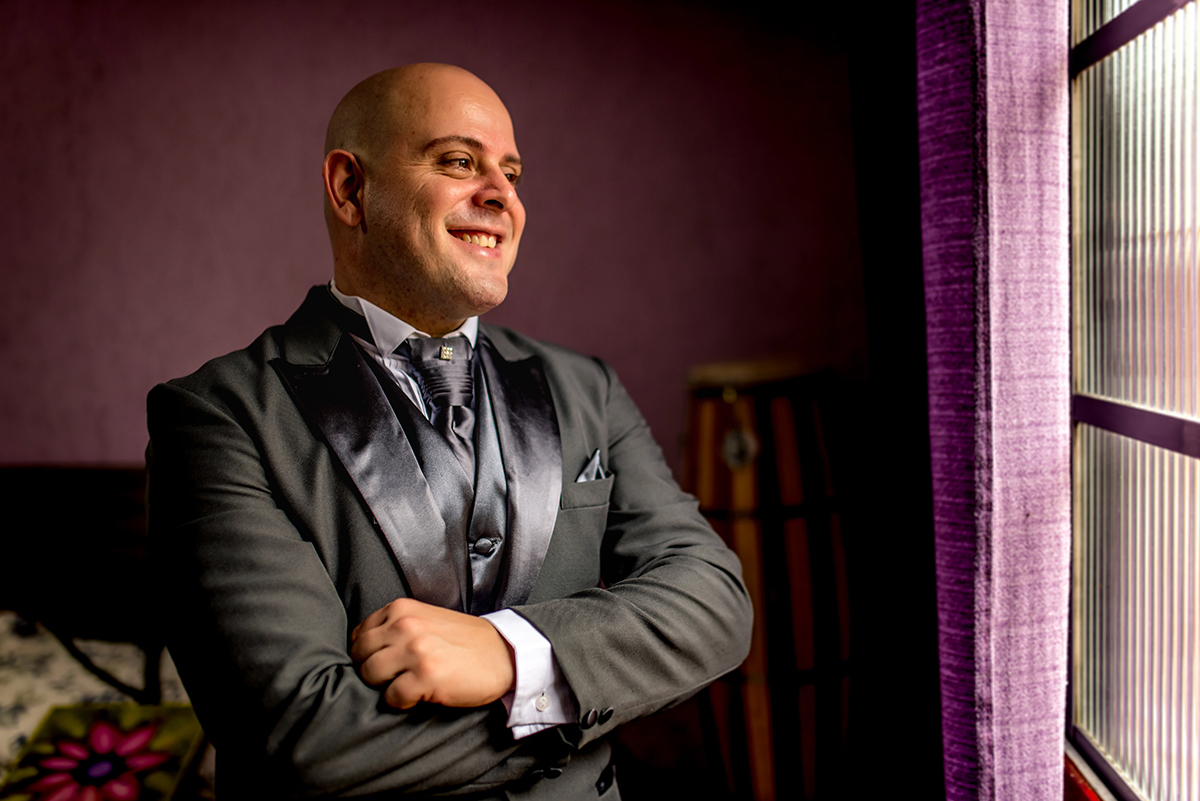 recanto alegro buffet, buque azul, noiva ruiva, dia da noiva gattos coiffeur, chacara do mosteiro, pai da noiva falecido, mãe da noiva olhando a noiva, terço da noiva, terço com foto do pai falecido. 