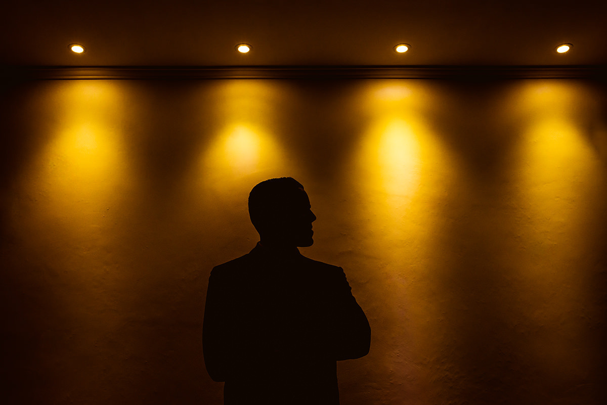 
noiva, vestido de noiva, buque de noiva rosa, buque de noiva vermelho, buque de noiva azul, terno de noivo,terno de noivo azul, terno de noivo preto, terno de noivo vinho, fotojornalismo, os melhores fotografos de casamento, 