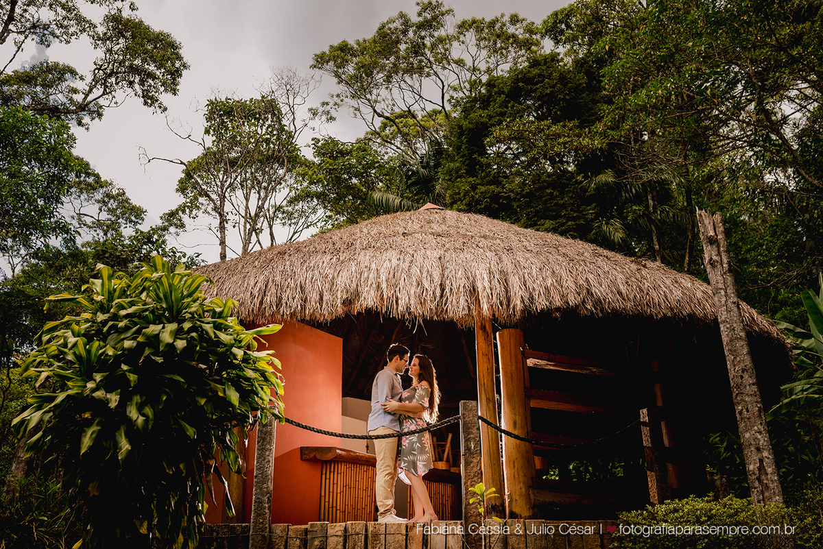 ensaio de casais no jardim dos pinhais, eccoparque, são josé dos pinhais eccoparque, jardim dos pinhais