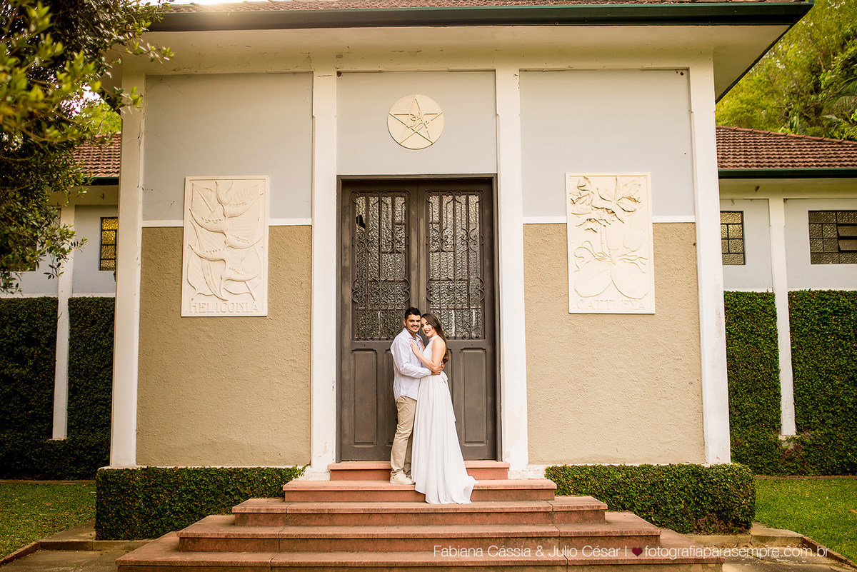 ensaio com cachorro, golden, retriever, ensaio de casal com cachorro, ensaio com golden, jardim botanico de Sao paulo, ensaio no jardim botanico