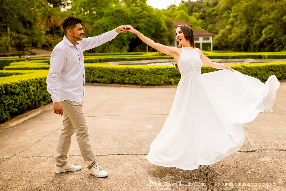 ensaio com cachorro, golden, retriever, ensaio de casal com cachorro, ensaio com golden, jardim botanico de Sao paulo, ensaio no jardim botanico