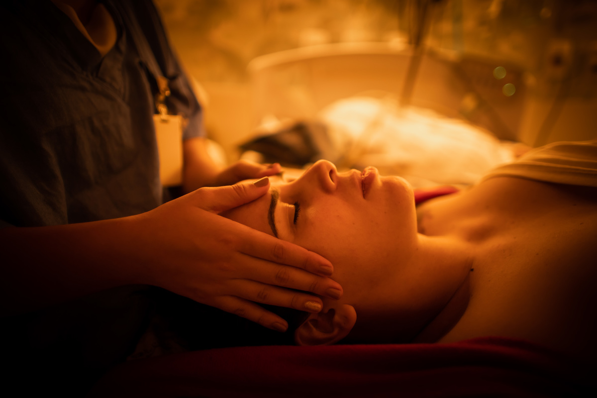 doula acalma a parturiente