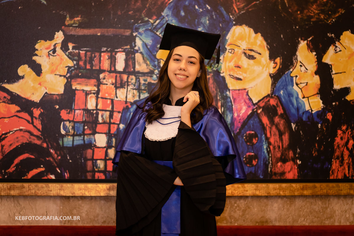 formatura; colação de grau; cerimônia de graduação; ICBEU; Instituto Cultural Brasil Estados Unidos; formandos; beca; fotógrafo Manaus; fotógrafo de formatura;