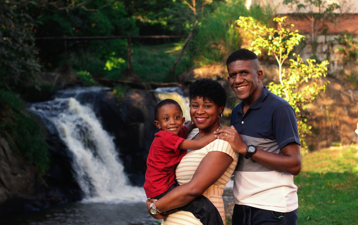 ensaio de família - filhos - mãe de menino- pai de menino - fazenda ipanema - ensaio externo - fotografia - ensaio fazenda ipanema - fotos de aniversário 