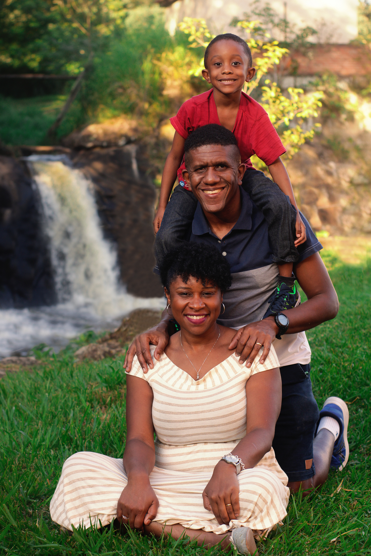 ensaio de família - filhos - mãe de menino- pai de menino - fazenda ipanema - ensaio externo - fotografia - ensaio fazenda ipanema - fotos de aniversário 