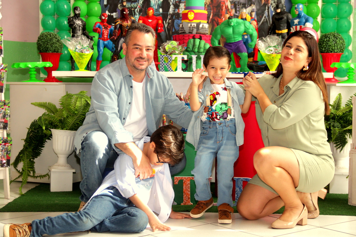 vingadores - festa de crianças - festa em buffet - homem de ferro - capitaão america