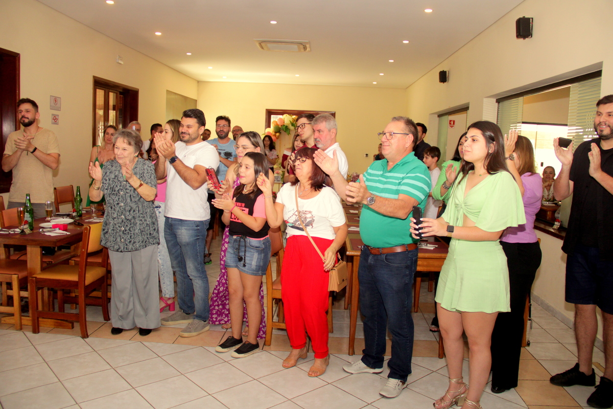 aniversario - 95 anos - festa de aniversario - foto de aniversario - fotografia de aniversario - fotografia de festa 