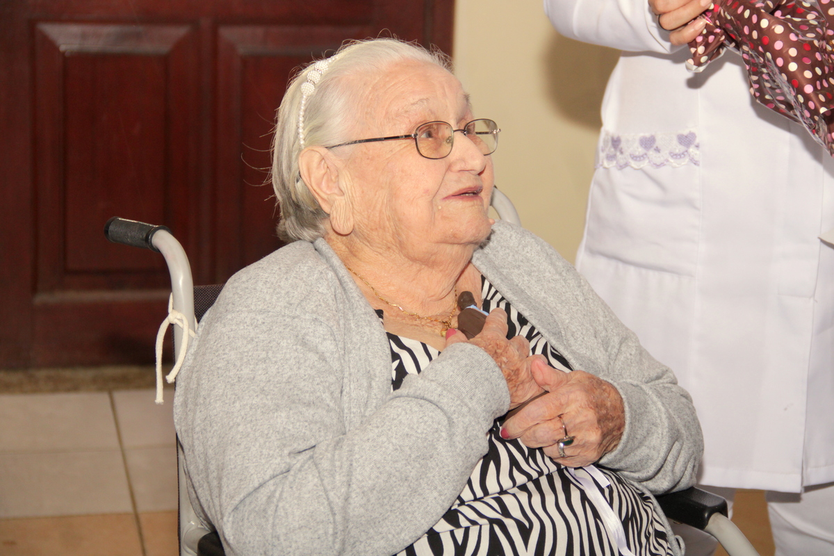 aniversario - 95 anos - festa de aniversario - foto de aniversario - fotografia de aniversario - fotografia de festa 