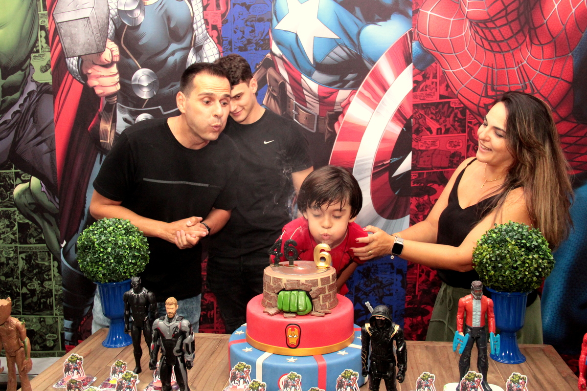 aniversario - decoração vingadores - homem de ferro - festa de aniversario -  votorantim - sao paulo - foto de aniversario 