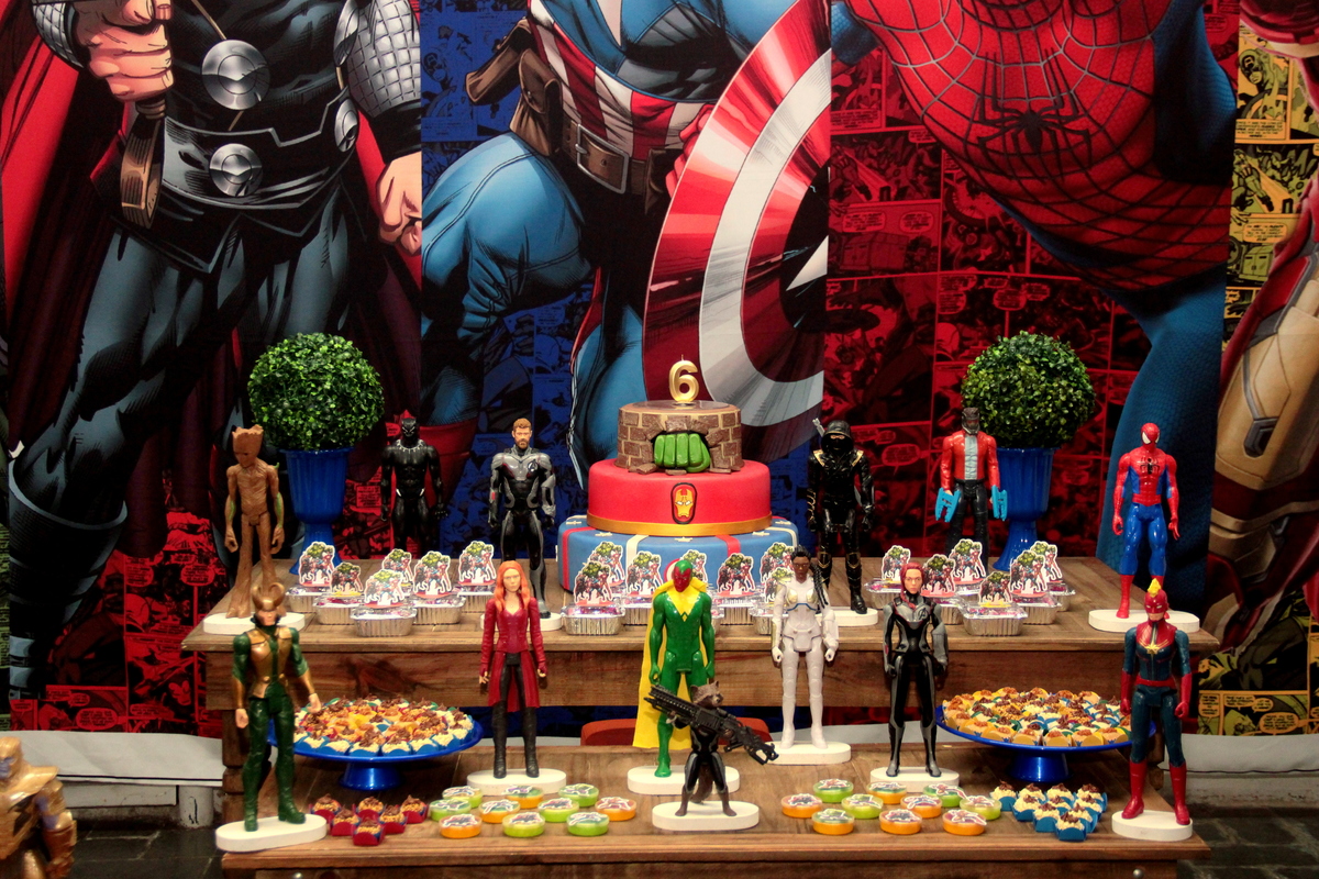 aniversario - decoração vingadores - homem de ferro - festa de aniversario -  votorantim - sao paulo - foto de aniversario 