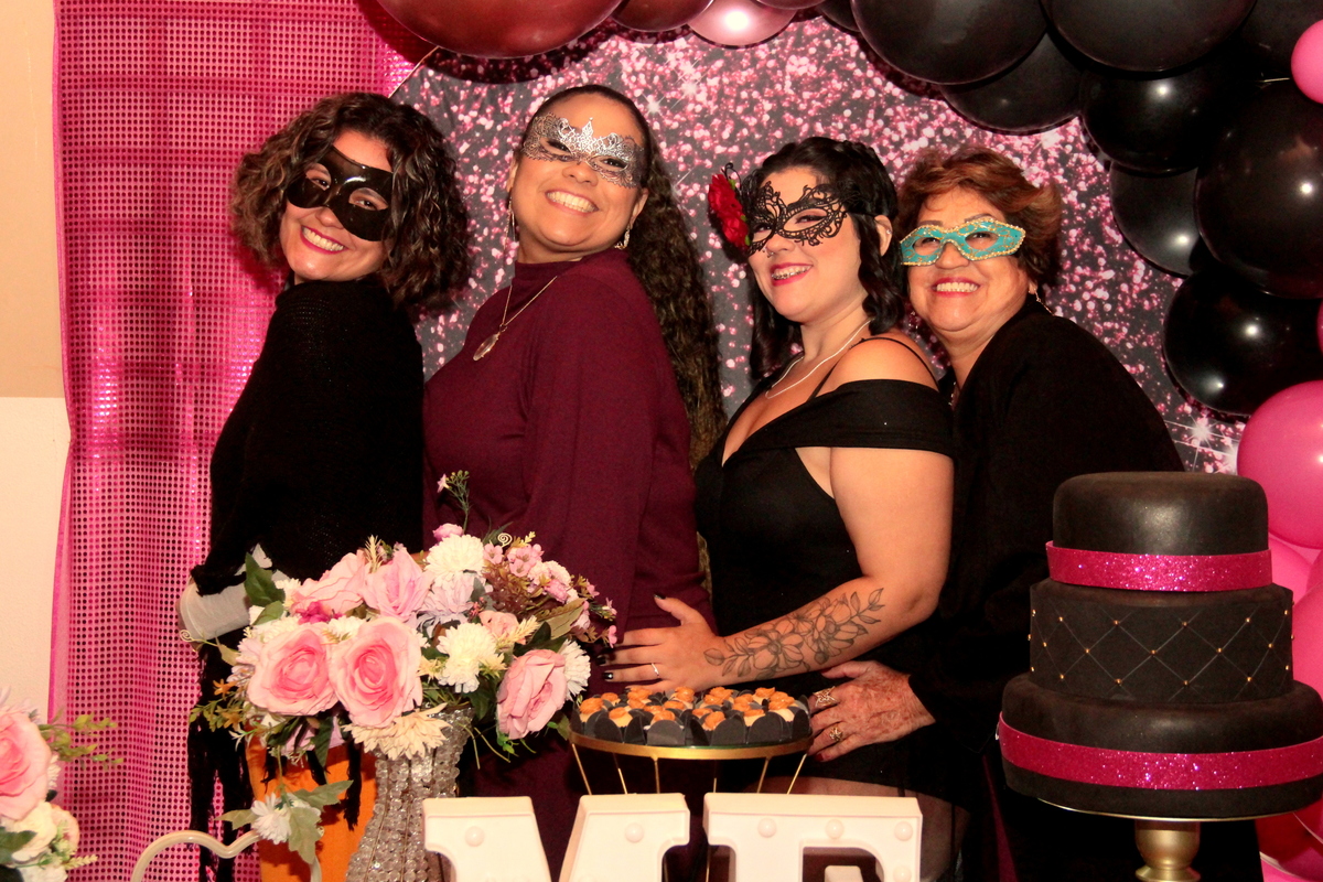 fotografia de aniversário - foto de aniversário -  anos - bday - porto feliz - sorocaba - sao paulo - baile de máscaras 