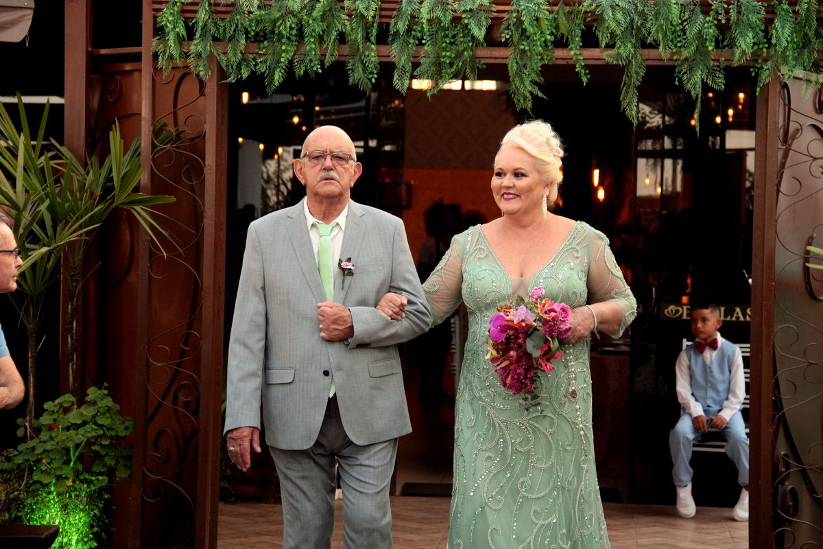 casamento - renovação de votos - bodas de prata- bodas de ouro - fotografia de  casamento - foto de casamento - bodas de ouro - noiva