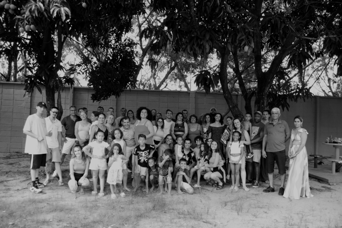 chá de bebê- fotografia de bebê - foto de família - fotografia de família - foto de chá de bebê - mãe de menino - pai de menino - mãe de três 