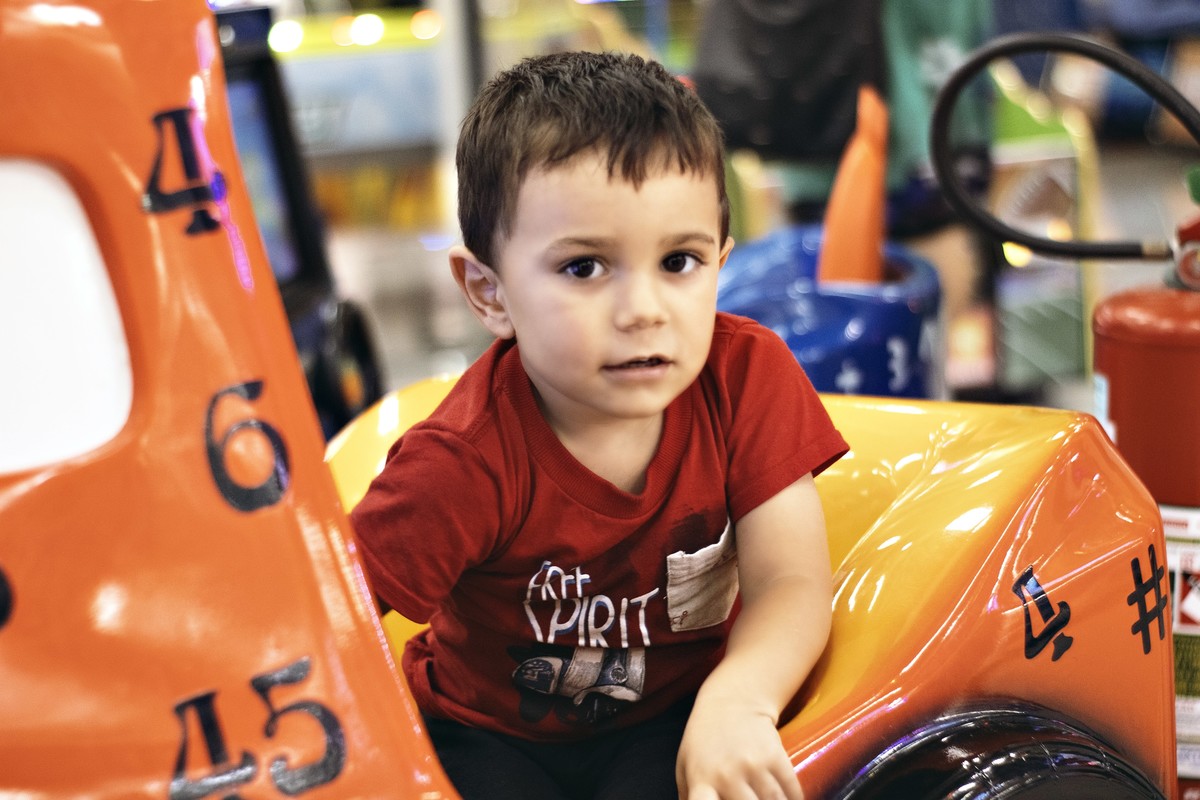 fotografia de criança - festa de criança - fotografia de aniversário infantil - foto de criança - foto de - festa - playground - shopping - sorocaba - shopping ciane 