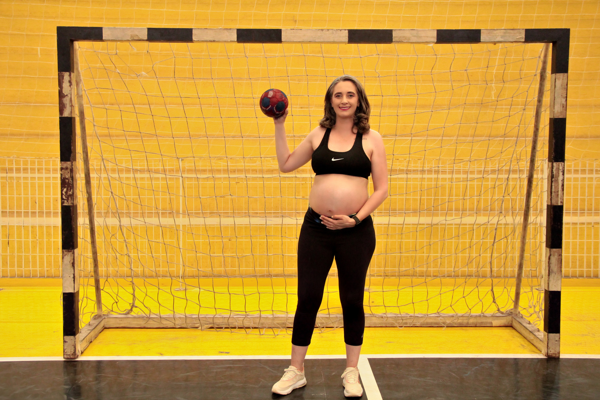 ensaio gestante - fotografia gestante - foto de gestante - mãe de menino - mundo azul - sorocaba - são paulo - campolin - votorantim - handbol