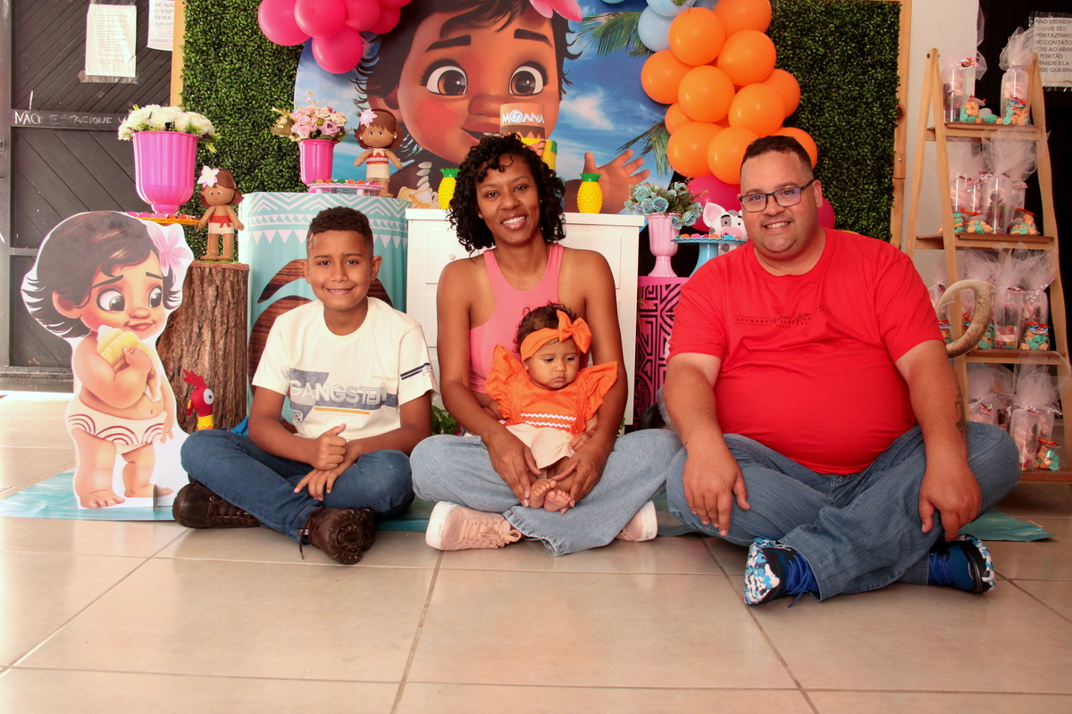 - foto de crinça - fotografia de criança - piscina - chácara - sorocaba -são paulo - araçoiaba 