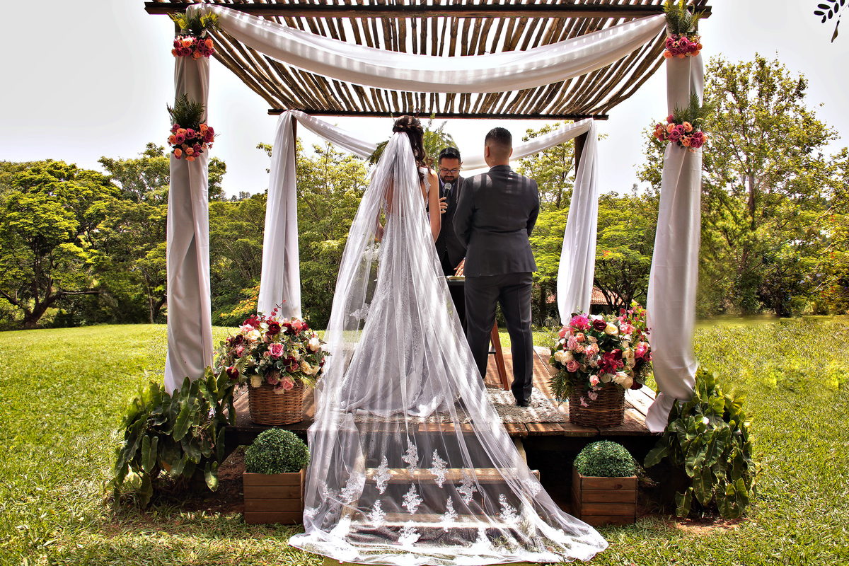 fotografia de casamento - foto de casamento - casamento diurno - festa de casamento - noiva 2024 - interior de são paulo - tiete - sp 