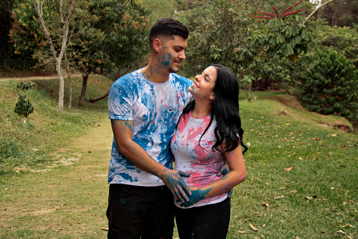 há revelação  -  ensaio chá revelação  - fotografia de gestante - fotografia de bebê - foto de bebê - foto de gestante - mãe de menina -pai de menina - mundo rosa 